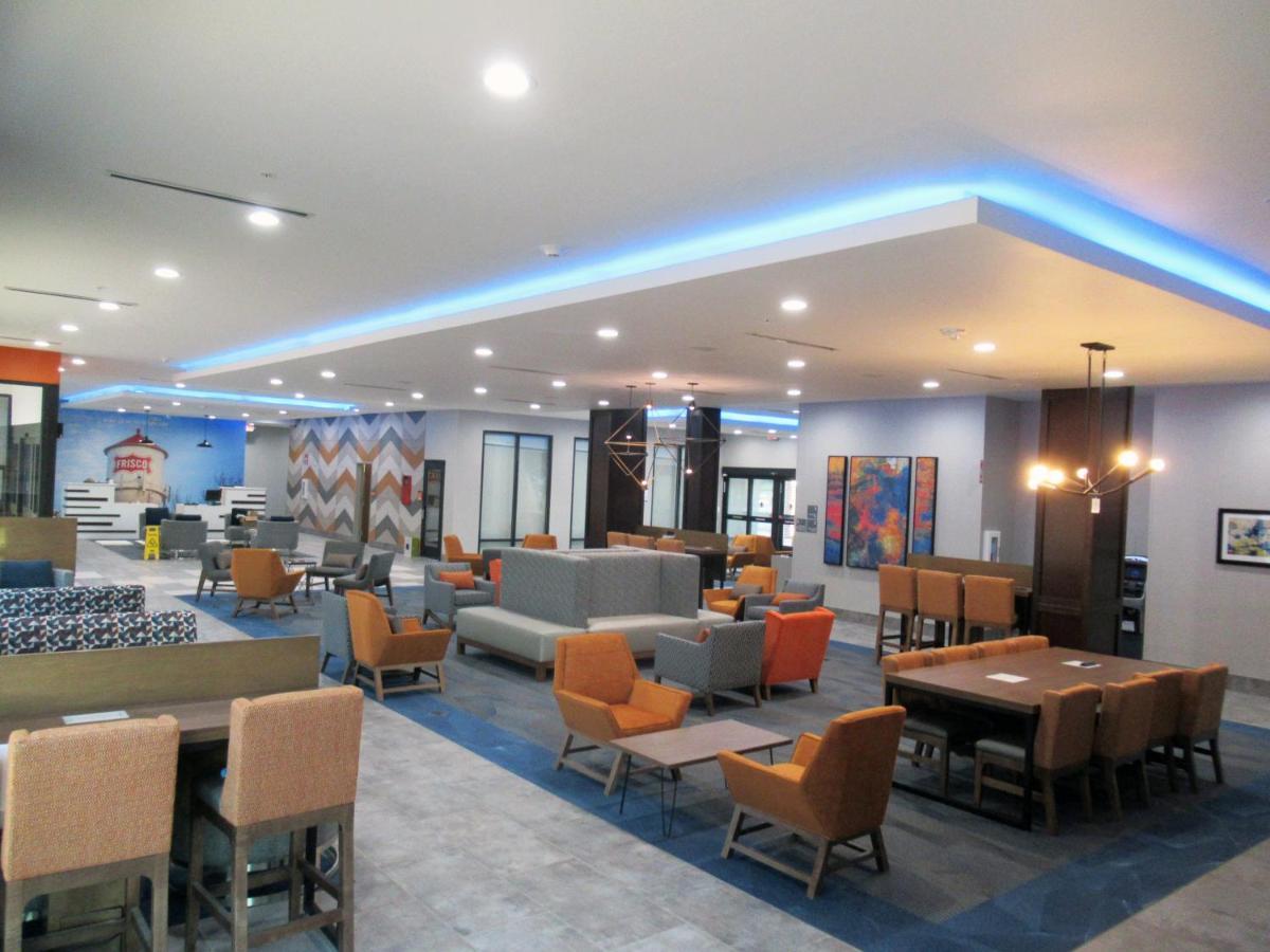 La Quinta Inn & Suites By Wyndham Dallas - Frisco Stadium Экстерьер фото