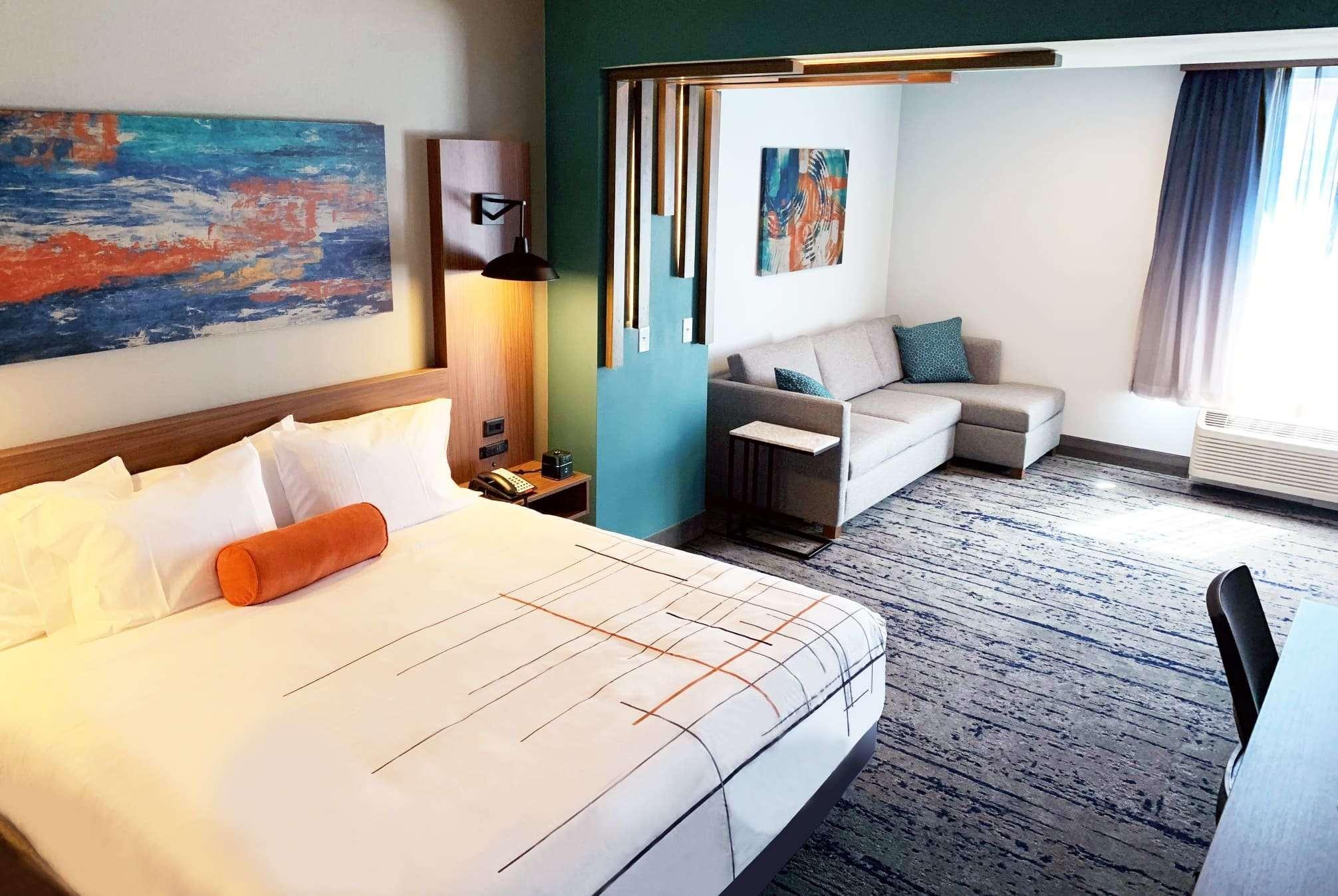 La Quinta Inn & Suites By Wyndham Dallas - Frisco Stadium Экстерьер фото